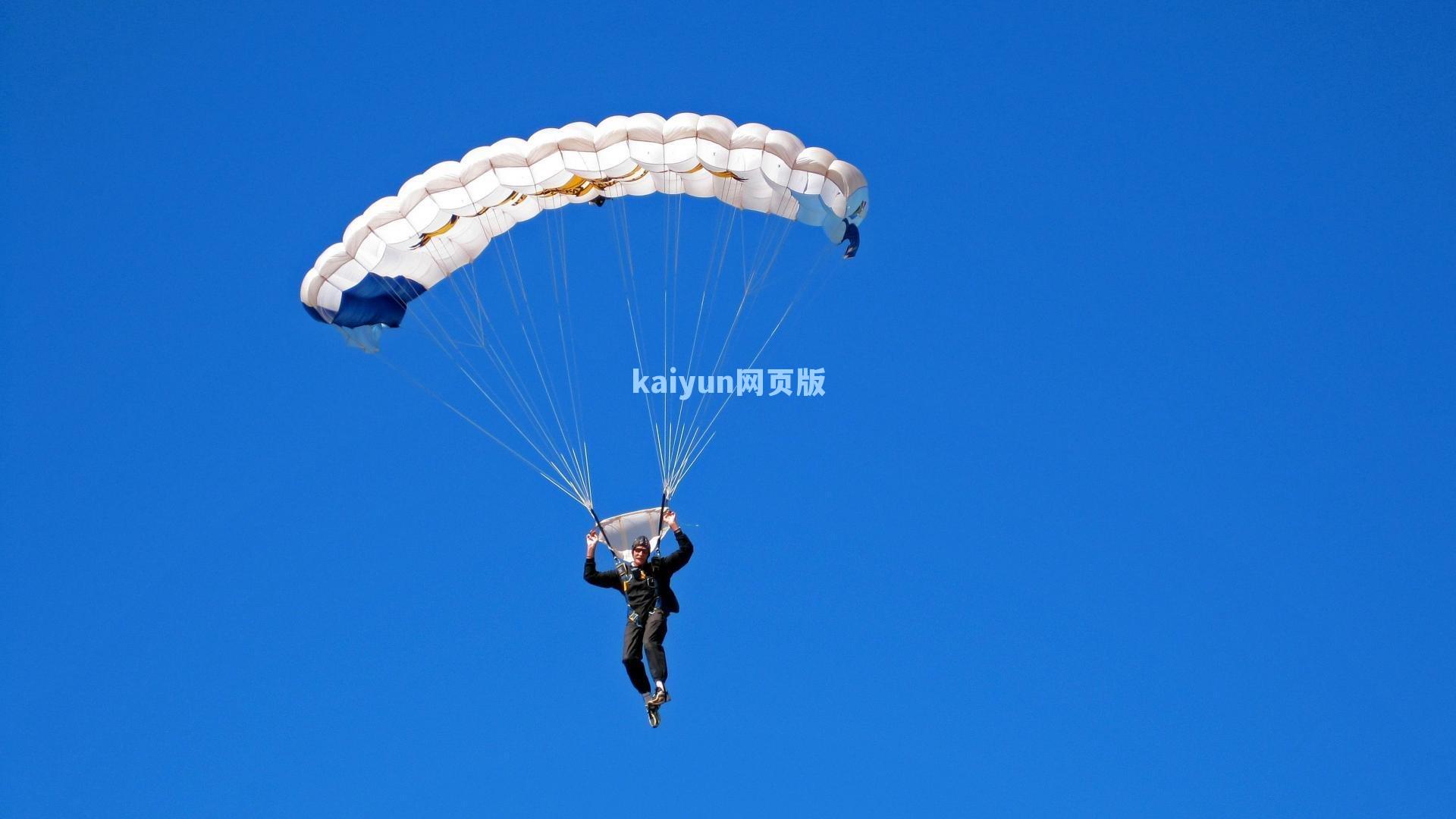 开云网页版|雄鹿队补强阵容挽留字母哥，保罗成引援新目标，球队未来战略引关注